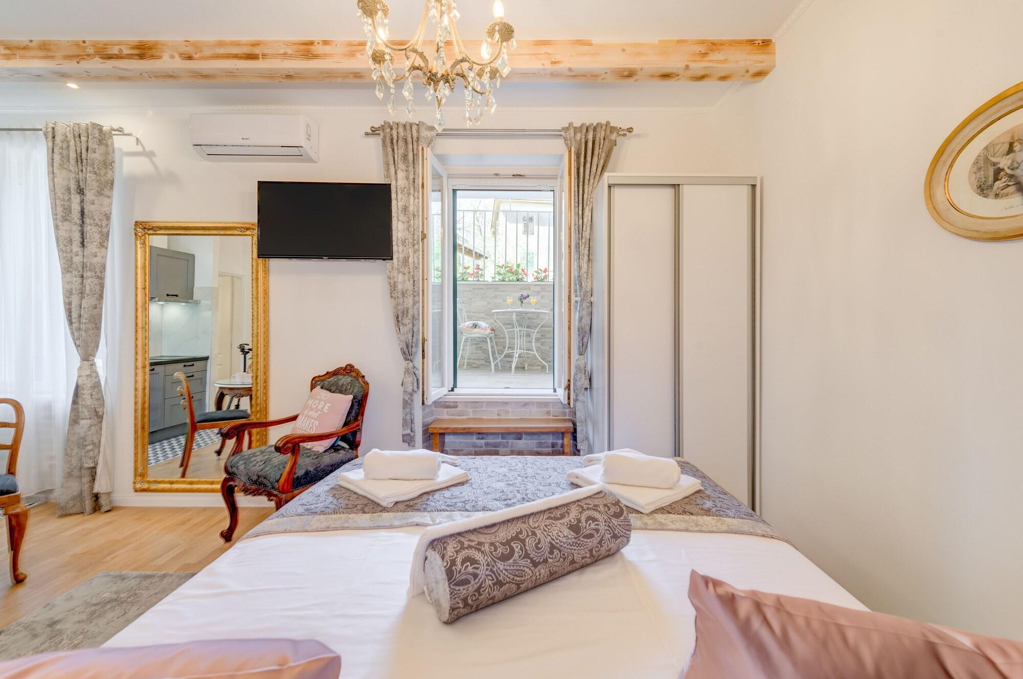 Le Monde Luxury Accommodation Split Extérieur photo