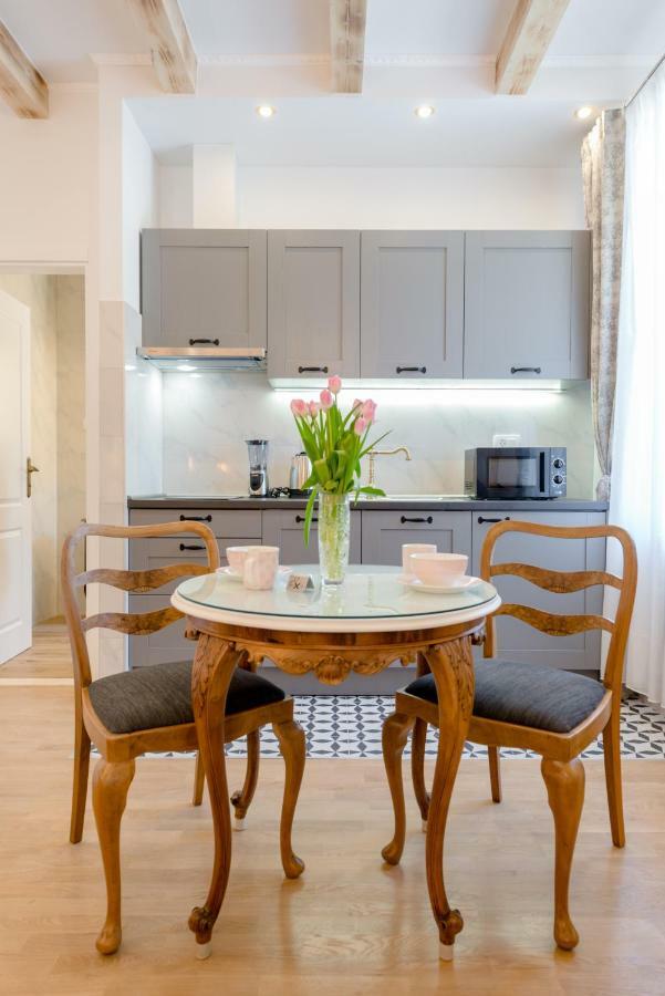 Le Monde Luxury Accommodation Split Extérieur photo