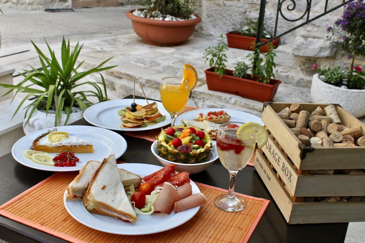 Le Monde Luxury Accommodation Split Extérieur photo